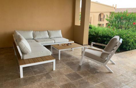 Ground Floor Apartment 2 Bedrooms 2 Bathrooms in Benahavís