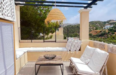 Penthouse 4 Bedrooms 1 Bathroom in La Quinta