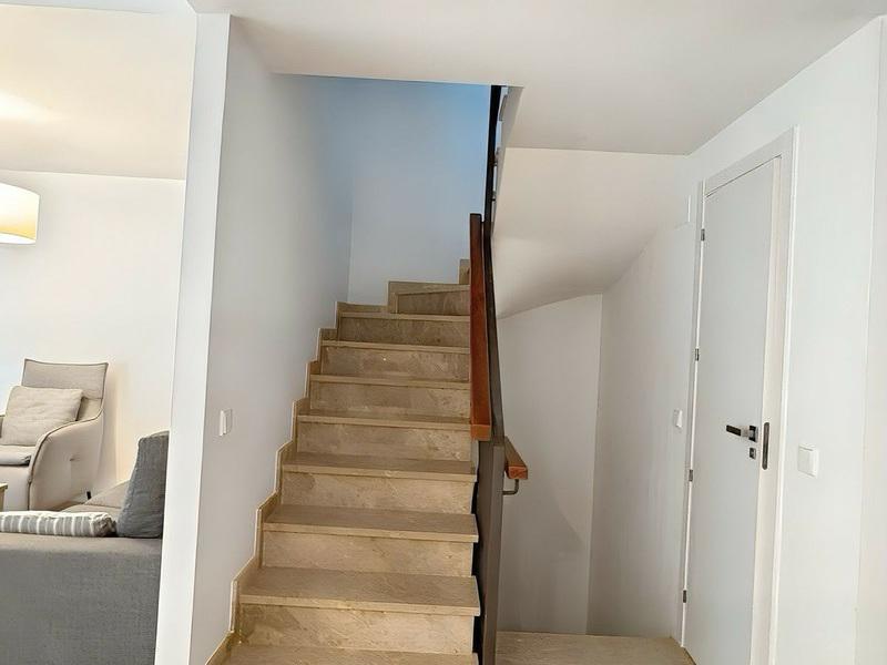 Townhouse 2 Bedrooms 3 Bathrooms in El Paraiso