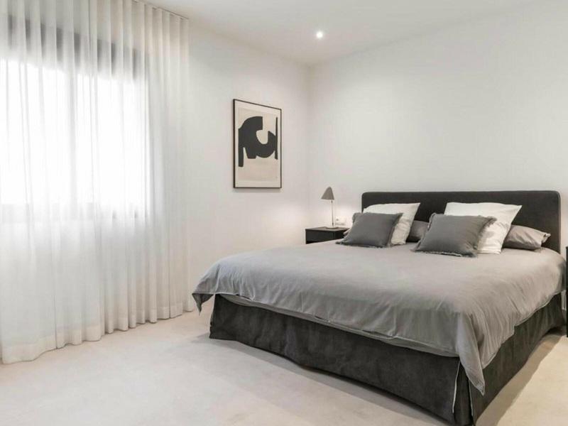 Middle Floor Apartment 3 Bedrooms 2 Bathrooms in Puerto Banús