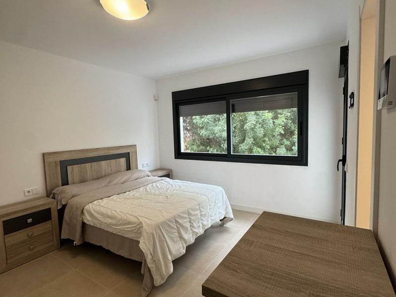 Townhouse 2 Bedrooms 3 Bathrooms in El Paraiso