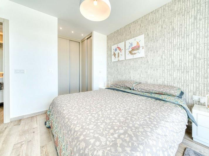 Penthouse 3 Bedrooms 3 Bathrooms in Bel Air
