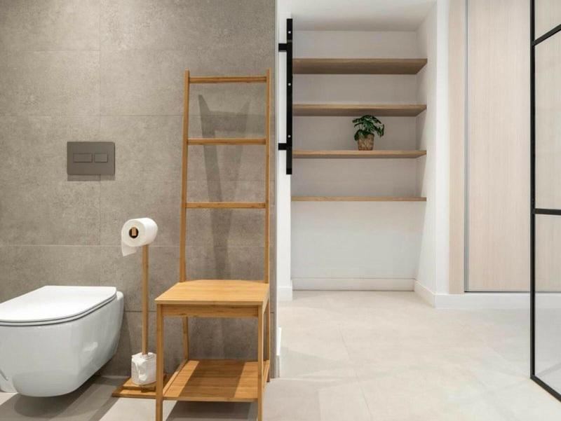 Middle Floor Apartment 3 Bedrooms 2 Bathrooms in Puerto Banús