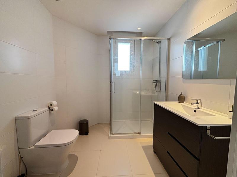 Modern Apartment in La Campana, Nueva Andalucía – Long-Term Rental