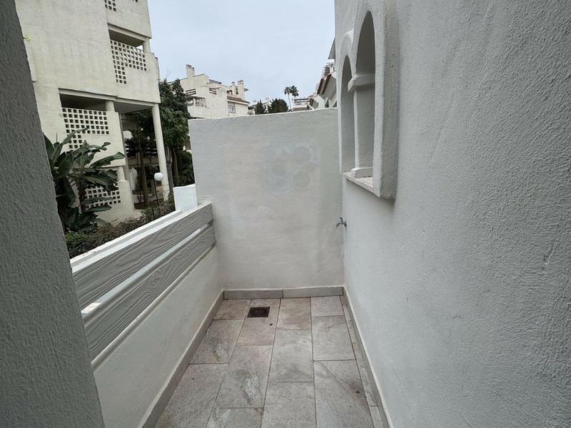Modern Townhouse in El Paraíso – Long Term Rental