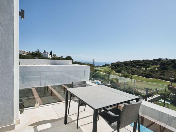 Detached Villa 4 Bedrooms 2 Bathrooms in Cabopino