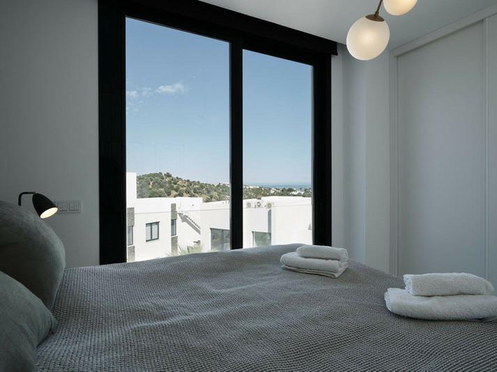 Detached Villa 4 Bedrooms 2 Bathrooms in Cabopino
