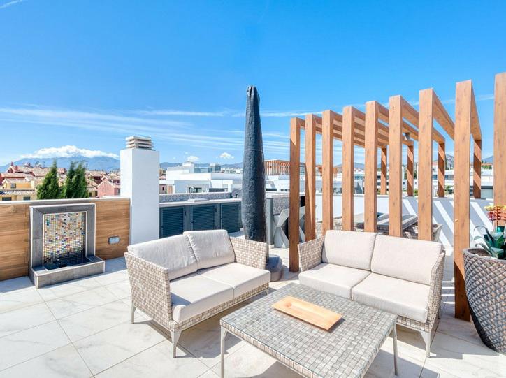 Penthouse 3 Bedrooms 3 Bathrooms in Bel Air