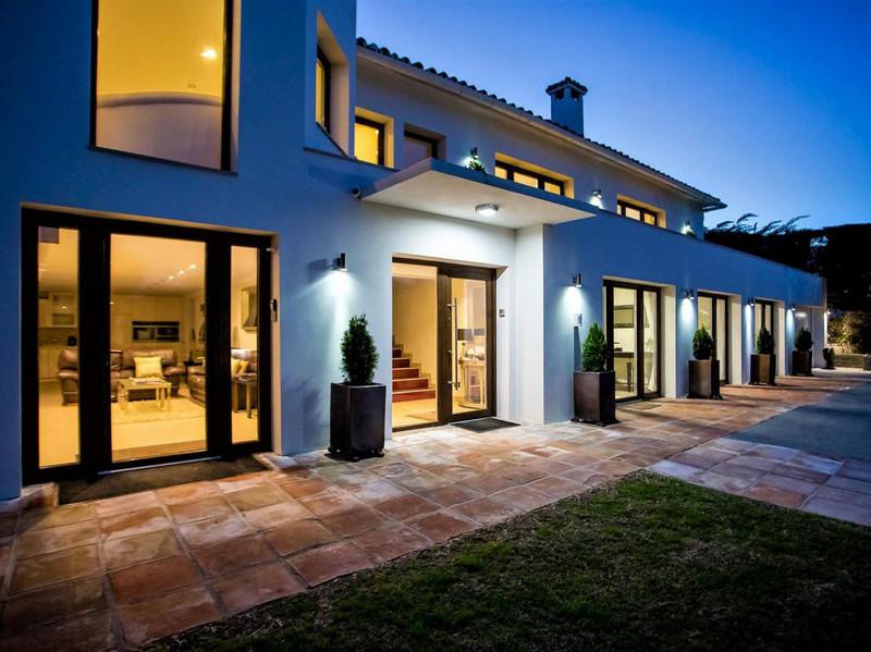 Beachside Luxury Villa – San Pedro de Alcántara, Marbella