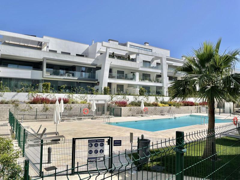 Modern Apartment in Vanian Gardens, Estepona