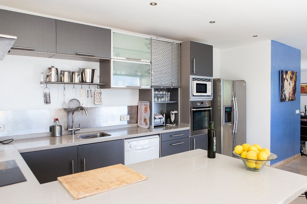 Detached Villa 5 Bedrooms 4 Bathrooms in Guadalmina Alta