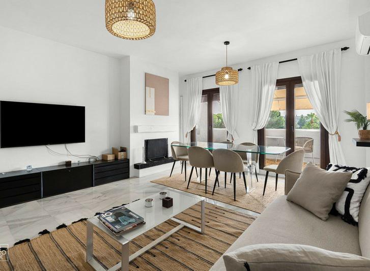 Penthouse 1 Bedroom 1 Bathroom in Puerto Banús