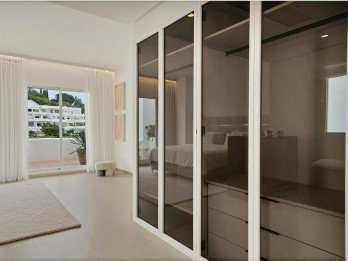 Penthouse Duplex 3 Bedrooms 1 Bathroom in La Quinta Hills