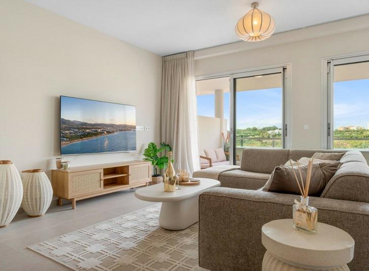 Middle Floor Apartment 3 Bedrooms 1 Bathroom in Cancelada