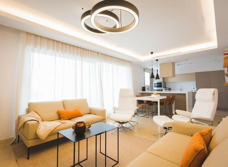 Penthouse Duplex 3 Bedrooms 1 Bathroom in Estepona