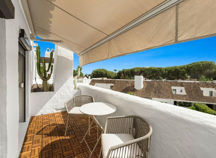 Penthouse 1 Bedroom 1 Bathroom in Puerto Banús