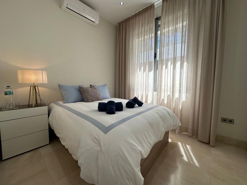 Detached Villa 5 Bedrooms 4 Bathrooms in La Quinta