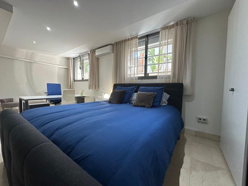 Detached Villa 5 Bedrooms 4 Bathrooms in La Quinta