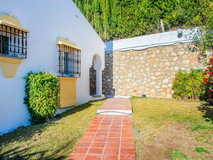 Townhouse 3 Bedrooms 1 Bathroom in Málaga