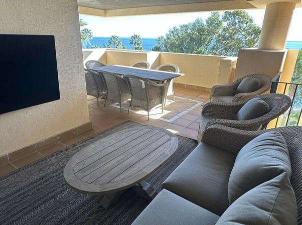 Ground Floor Apartment 2 Bedrooms 2 Bathrooms in Estepona