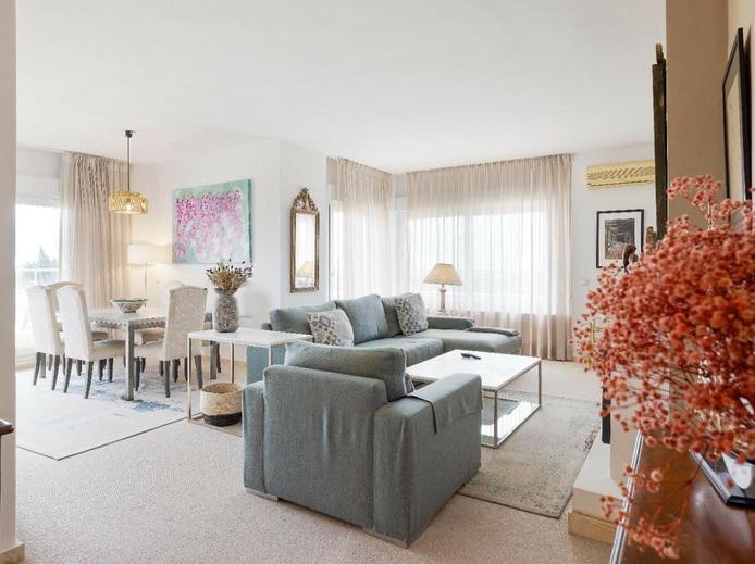 Middle Floor Apartment 2 Bedrooms 1 Bathroom in Guadalmina Alta