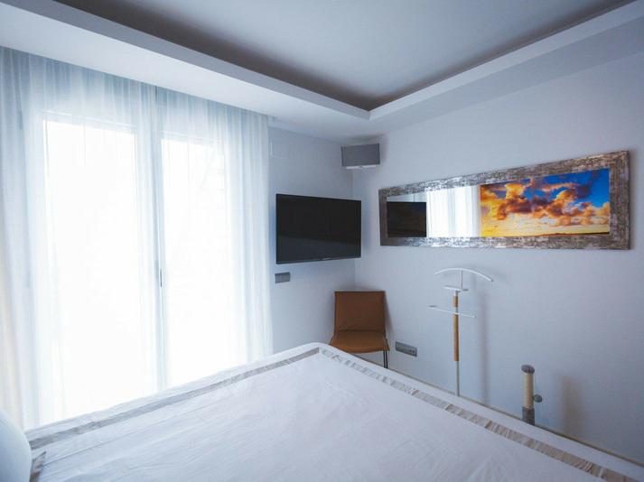 Penthouse Duplex 3 Bedrooms 1 Bathroom in Estepona