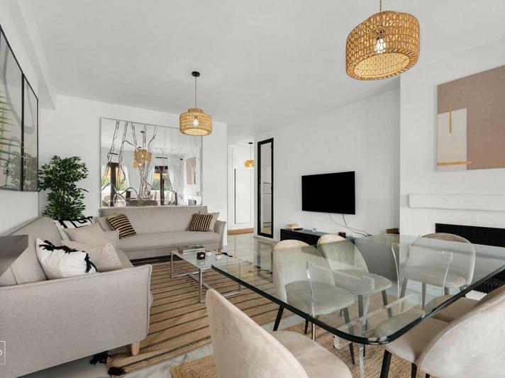 Penthouse 1 Bedroom 1 Bathroom in Puerto Banús