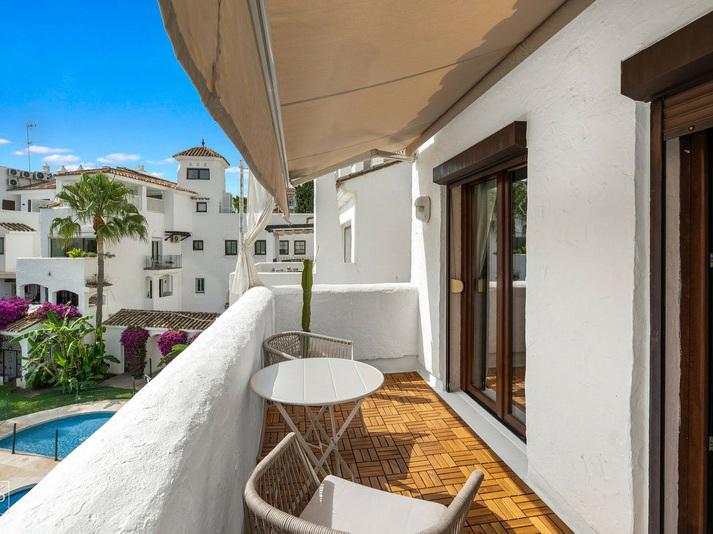 Penthouse 1 Bedroom 1 Bathroom in Puerto Banús