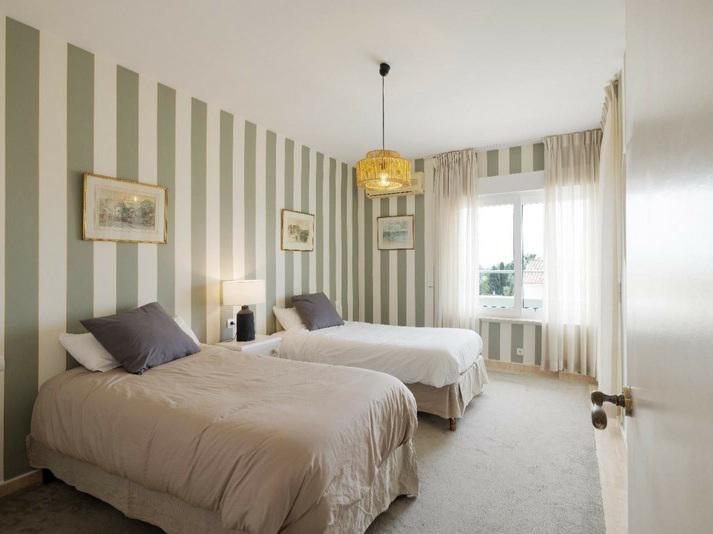 Middle Floor Apartment 2 Bedrooms 1 Bathroom in Guadalmina Alta