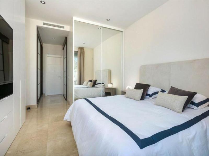 Detached Villa 5 Bedrooms 4 Bathrooms in La Quinta