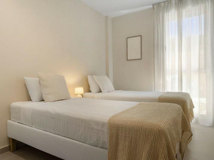 Middle Floor Apartment 3 Bedrooms 2 Bathrooms in Cancelada