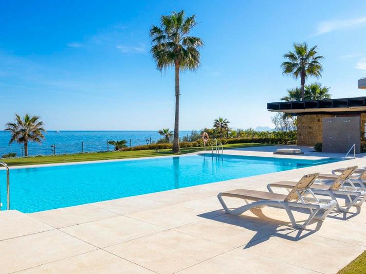Penthouse Duplex 3 Bedrooms 1 Bathroom in Estepona