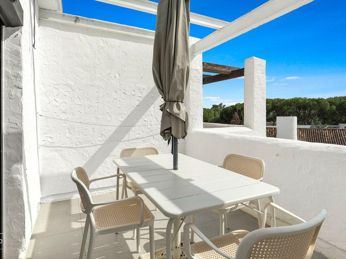 Penthouse 1 Bedroom 1 Bathroom in Puerto Banús