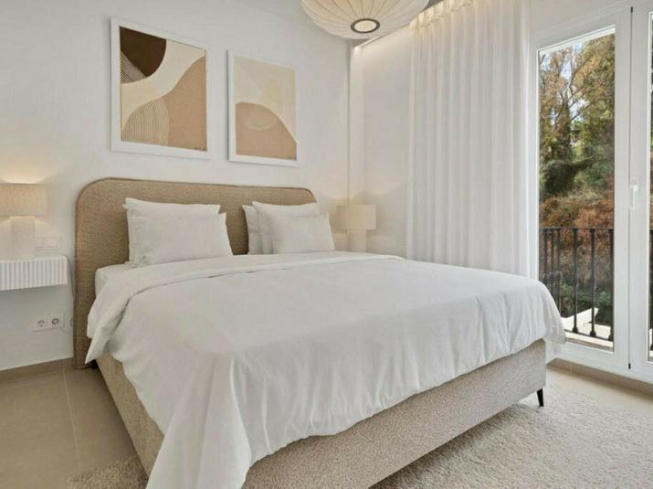Penthouse Duplex 3 Bedrooms 1 Bathroom in La Quinta Hills