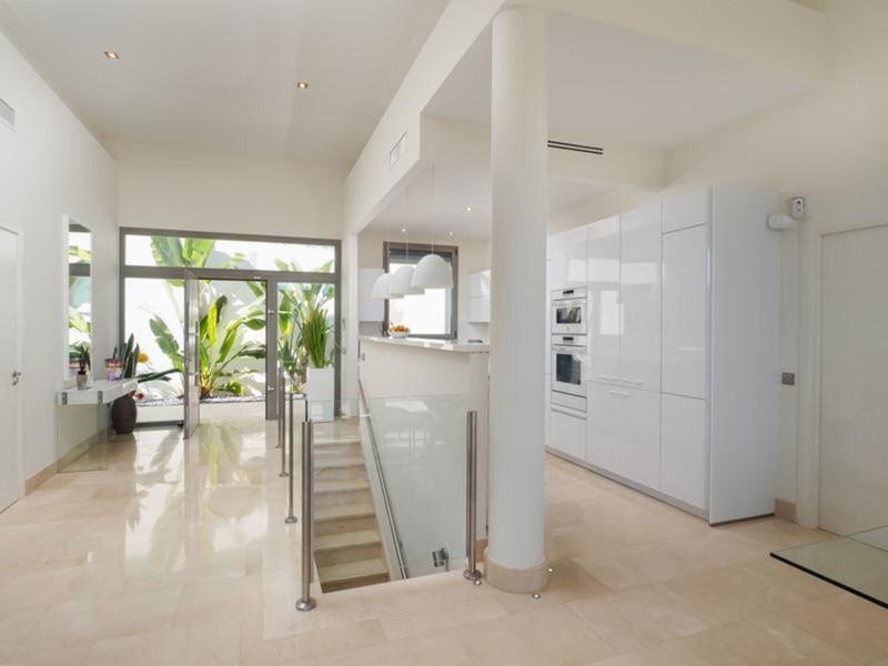 Detached Villa 5 Bedrooms 4 Bathrooms in La Quinta