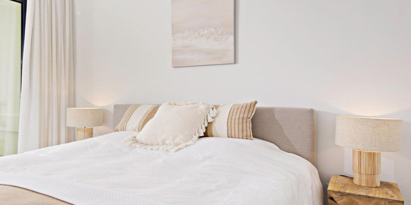 Tu Nuevo Hogar en Casares: Apartamento en Planta Baja en Alquiler