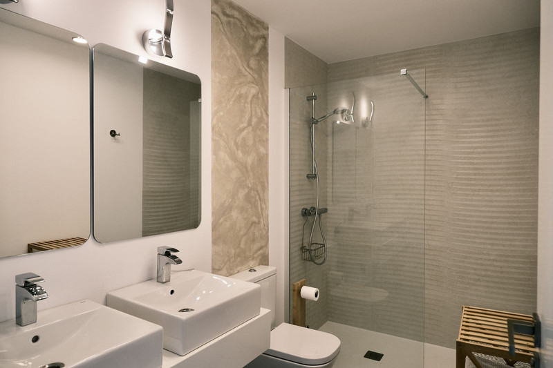 Elegant Penthouse for Long-Term Rent in Estepona