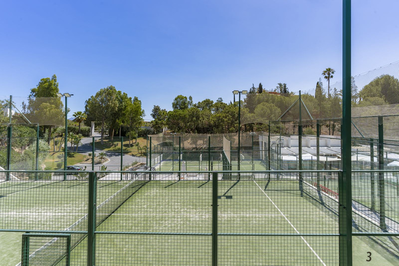 Middle Floor Apartment 2 Bedrooms 2 Bathrooms in Estepona