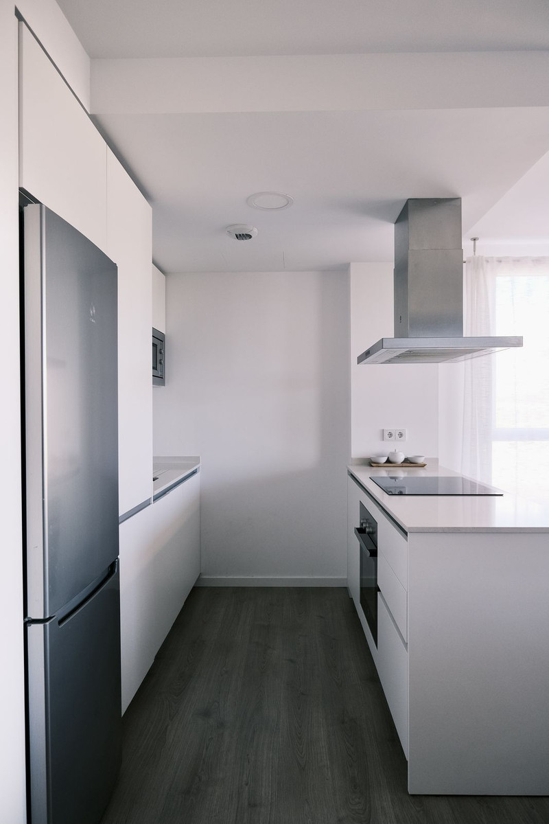 Elegant Penthouse for Long-Term Rent in Estepona
