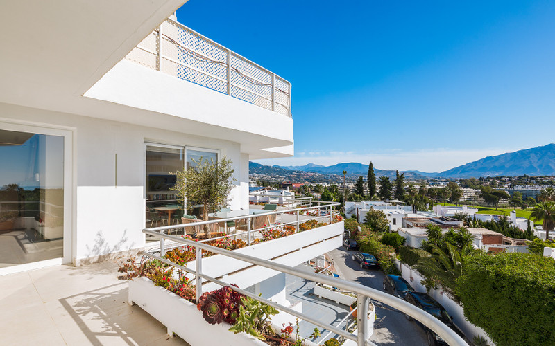 Ático en venta en Guadalmina Alta