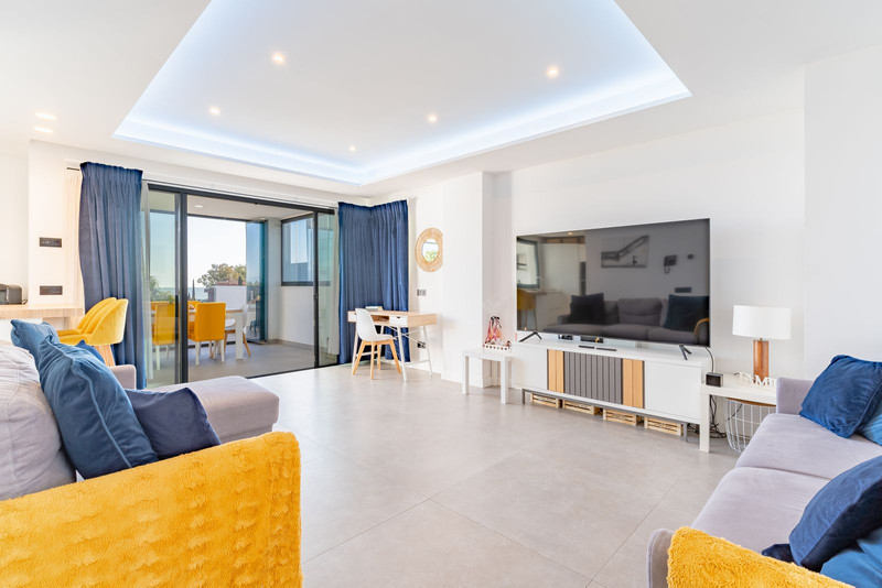 Middle Floor Apartment 2 Bedrooms 2 Bathrooms in Estepona
