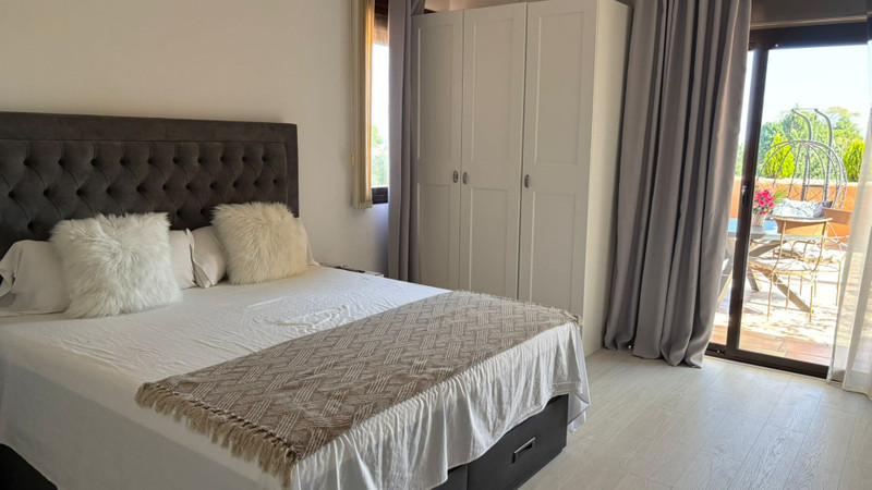 Live in Style: Duplex Penthouse for Long-Term Season Rent in Estepona