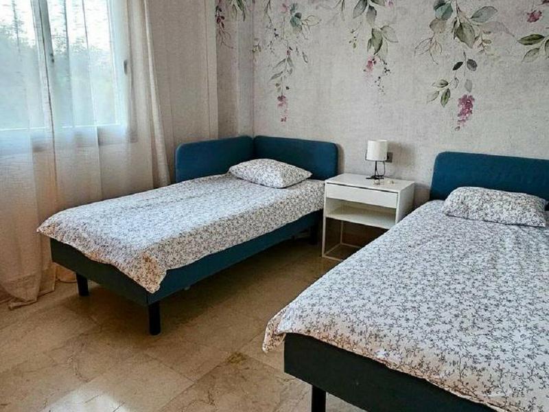 Ground Floor Apartment 2 Bedrooms   in Selwo