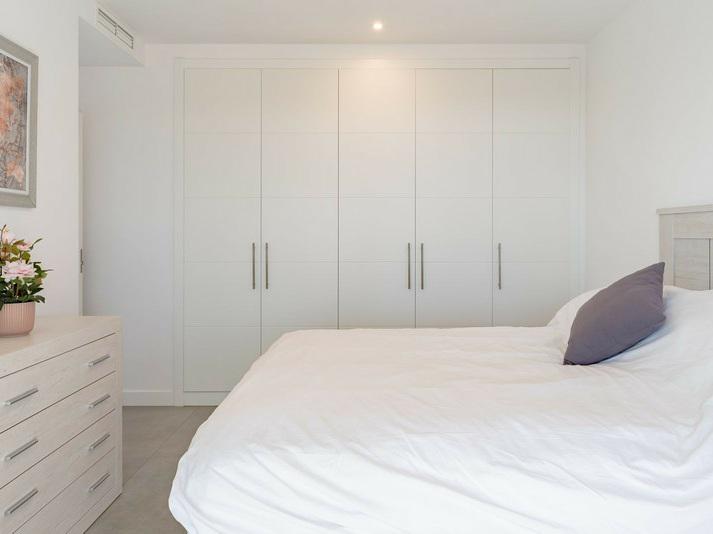Penthouse Duplex 2 Bedrooms 3 Bathrooms in Estepona