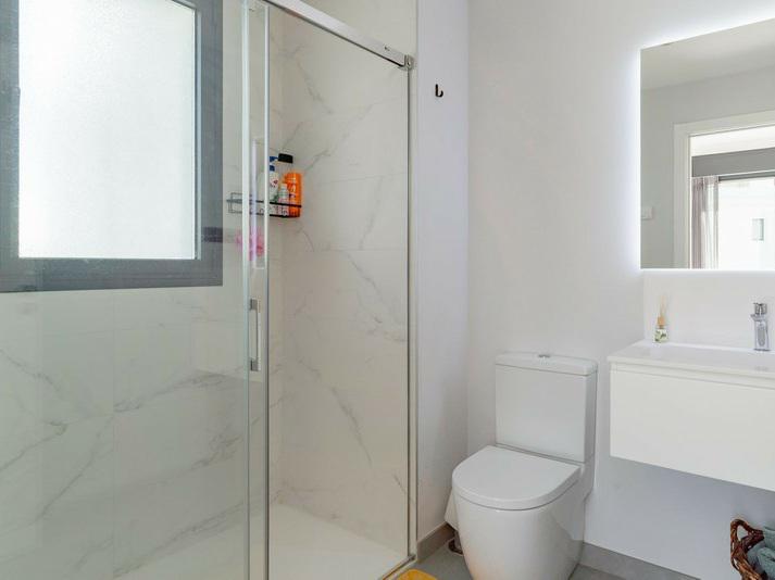 Penthouse Duplex 2 Bedrooms 3 Bathrooms in Estepona