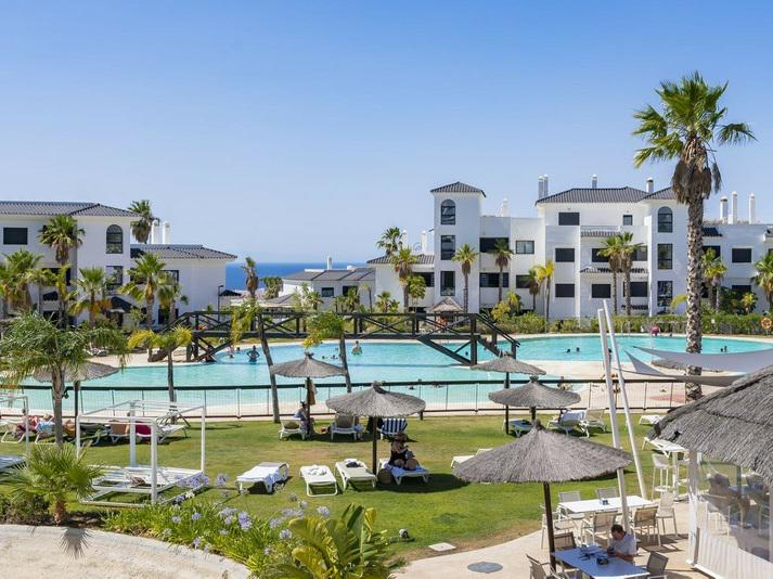 Penthouse Duplex 2 Bedrooms 3 Bathrooms in Estepona