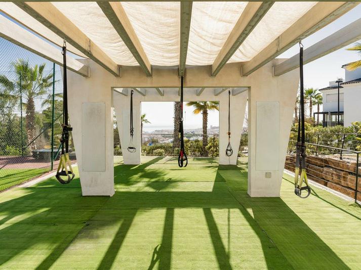 Penthouse Duplex 2 Bedrooms 3 Bathrooms in Estepona