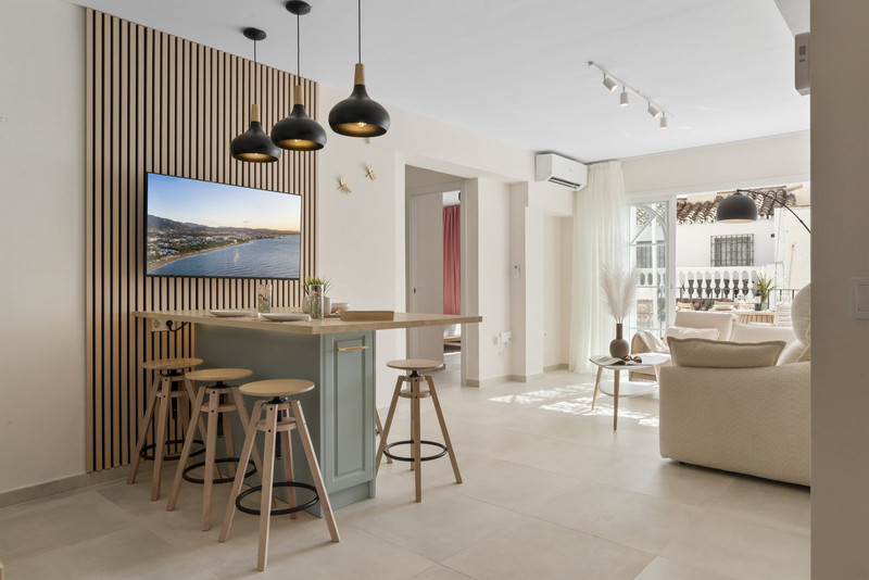Live Marbella: Middle Floor Apartment for Long-Term Rental