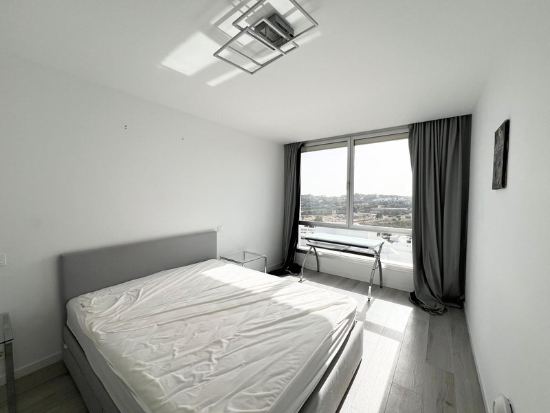 Comfort & Lifestyle: Townhouse for Long-Term Rent in Cancelada