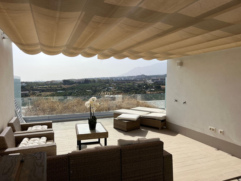 Comfort & Lifestyle: Townhouse for Long-Term Rent in Cancelada